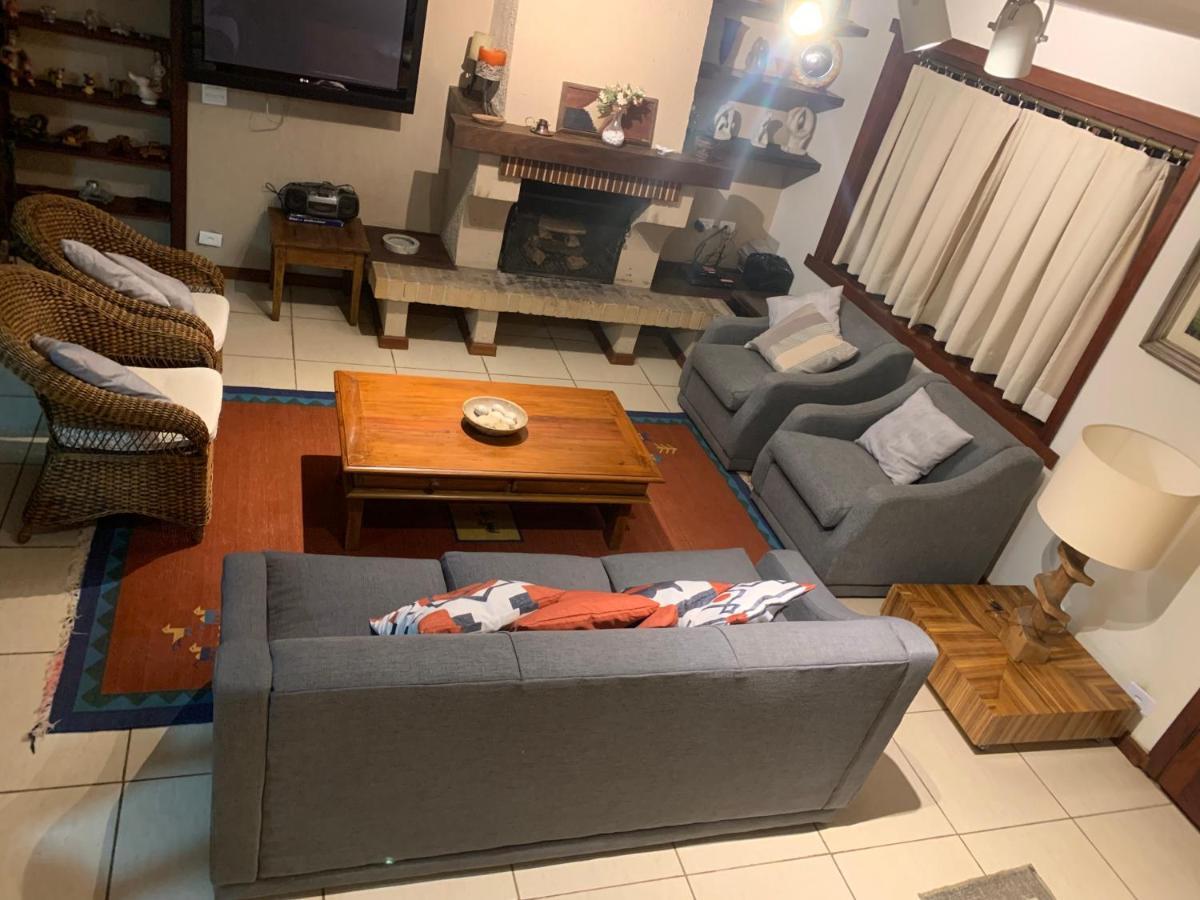Willa Linda Casa! Aconchegante E Com Otima Localizacao Campos do Jordão Zewnętrze zdjęcie