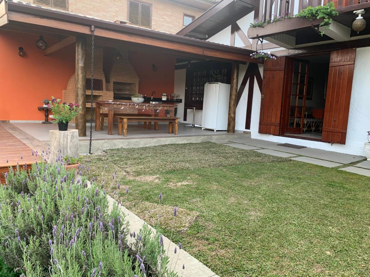 Willa Linda Casa! Aconchegante E Com Otima Localizacao Campos do Jordão Zewnętrze zdjęcie